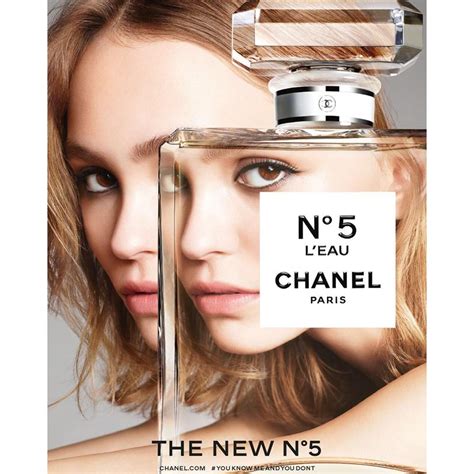 vestito coco chanel pubblicità profumo|Chanel n° 5: le attrici più belle scelte per gli spot del .